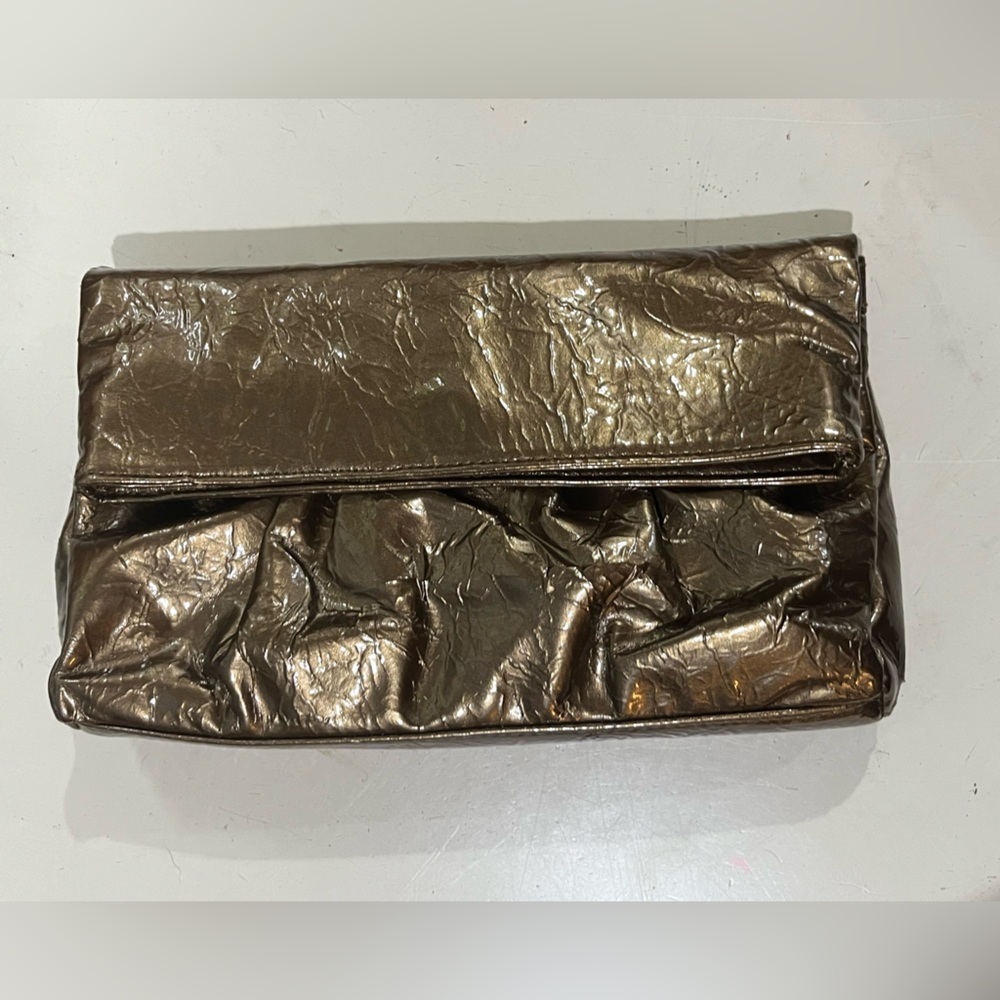 NWT Steve Madden Foldover clutch, bronze